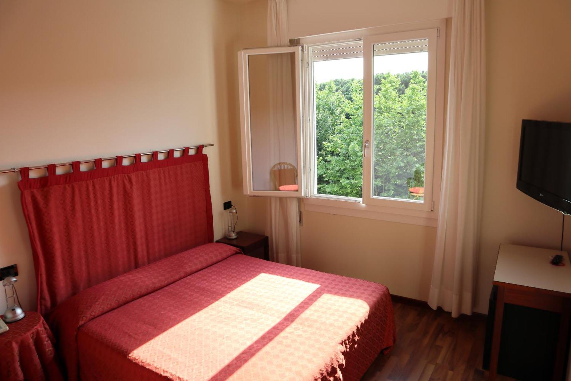 Hotel Corallo Marina Romea Kamer foto