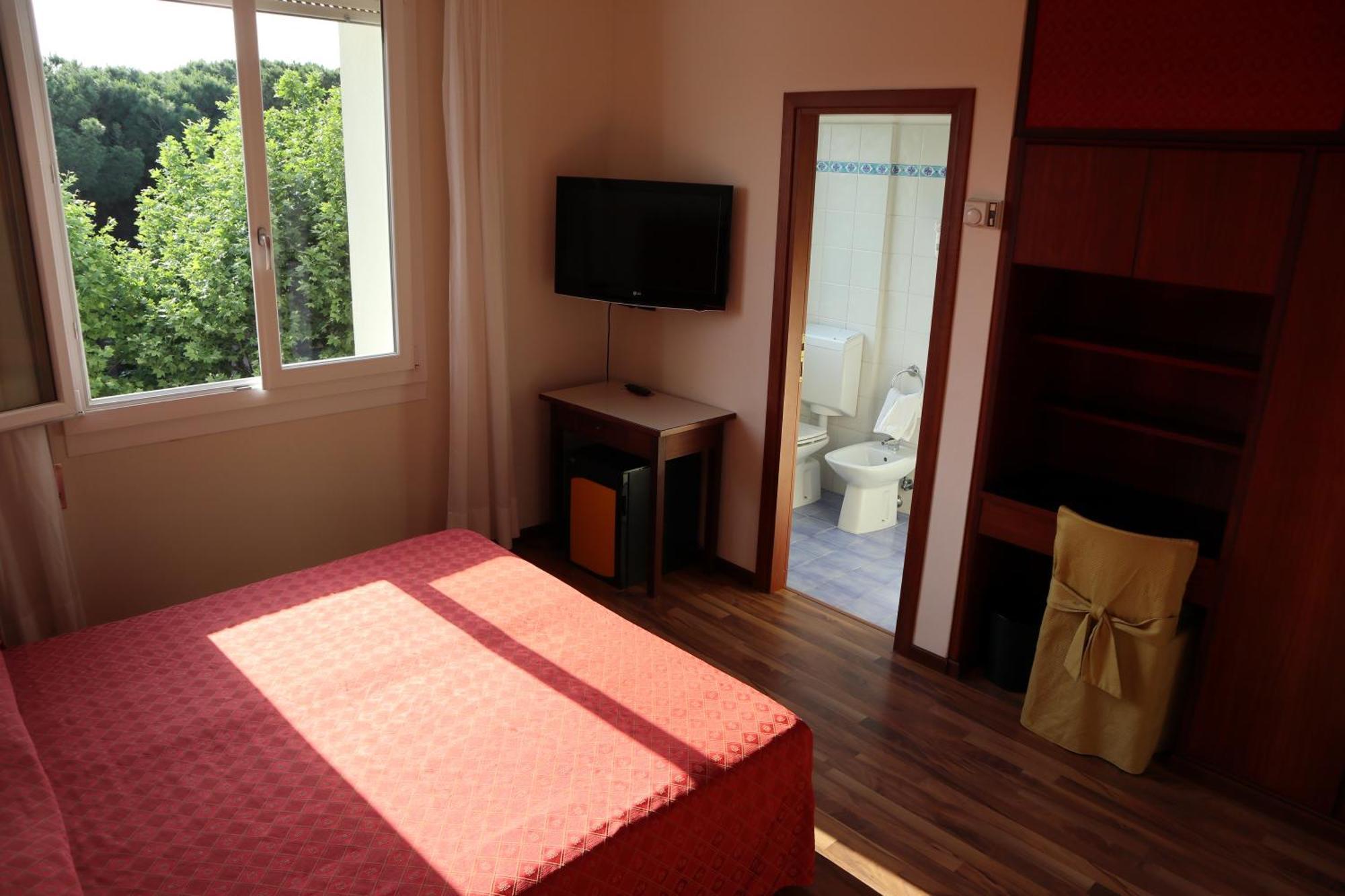 Hotel Corallo Marina Romea Kamer foto